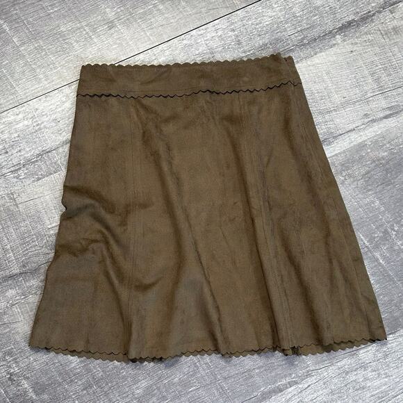 Altar'd State A-Line Mini Skirt Brown Suede Womens S Retro 70s Scallop Hem - Picture 1 of 6